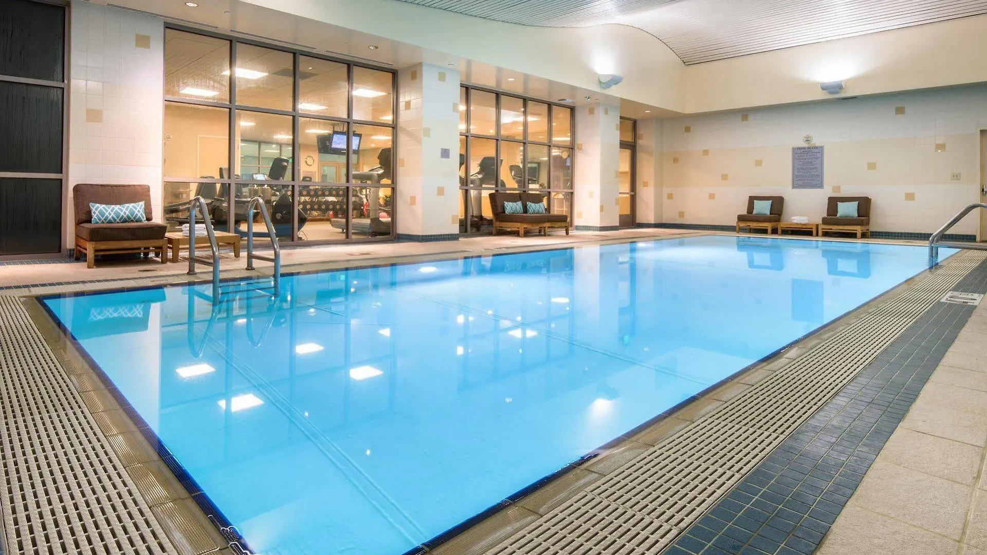 מלון Hilton Portland Downtown 4*,